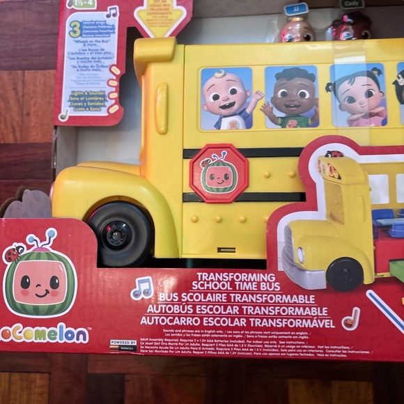 CoComelon Transforming School Time Bus - Lights and Sounds - 3 Favorite... - Picture 3 of 5